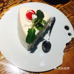 椰皇泰 禧樂(lè)匯店 的內(nèi)功椰子千層糕好不好吃 用戶評(píng)價(jià)口味怎么樣 北京美食內(nèi)功椰子千層糕實(shí)拍圖片 大眾點(diǎn)評(píng)